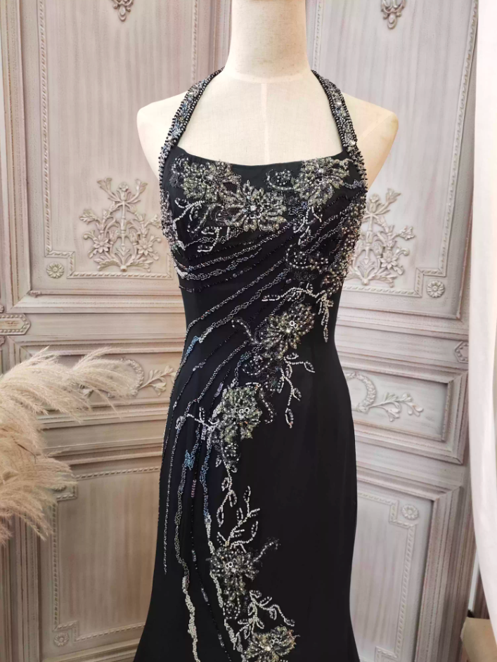 Vintage Black Mermaid Halter Neck Beaded Chiffon Long Classy Prom Dress Secondary image
