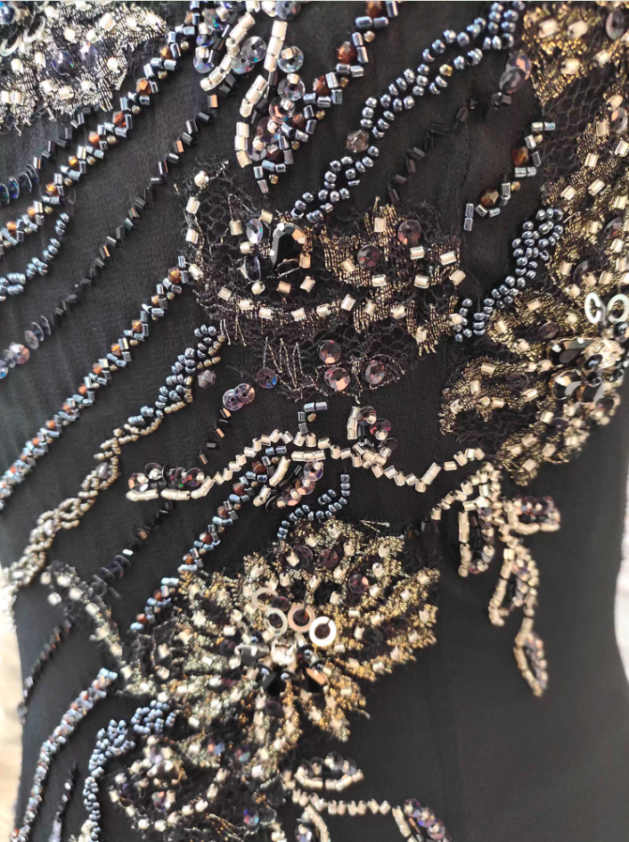 Vintage Black Mermaid Halter Neck Beaded Chiffon Long Classy Prom Dress