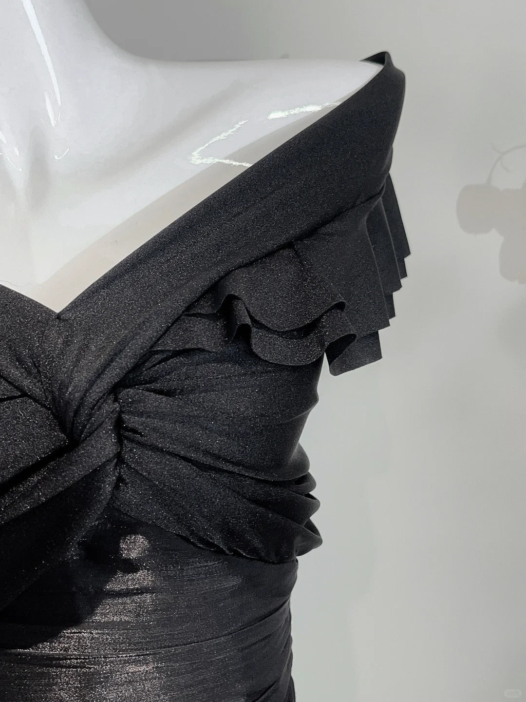 Vintage Black Mermaid One Shoulder Ruffle Satin Classy Prom Dress