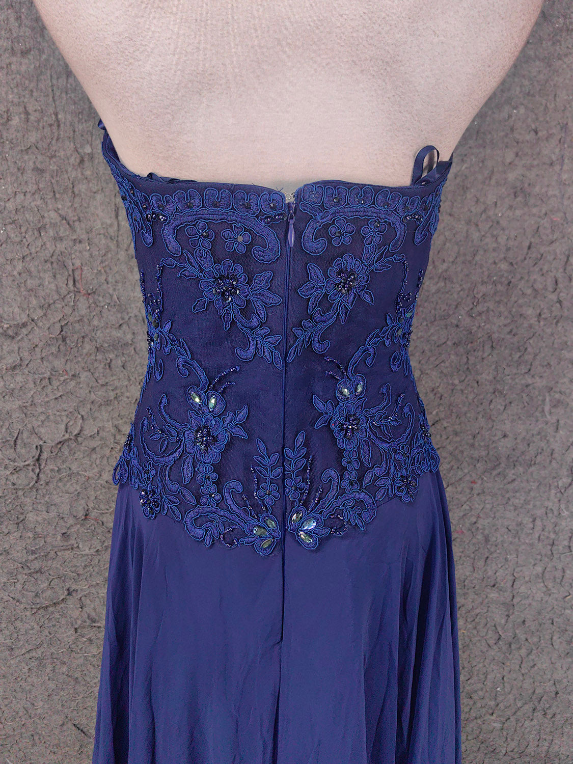 Vintage Blue Sweetheart Neck Embroidered Chiffon Long Classy Prom Dress