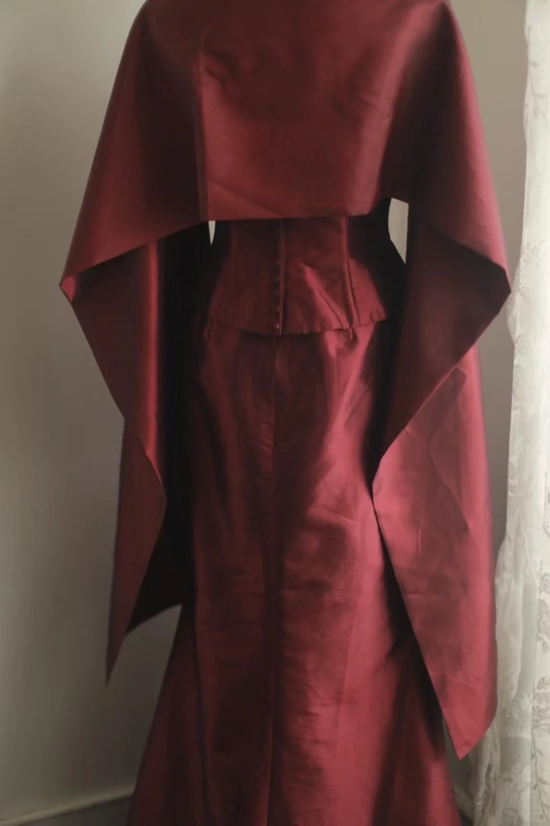 Vintage Burgundy Halter Neck Mermaid Satin Long Classy Prom Dress