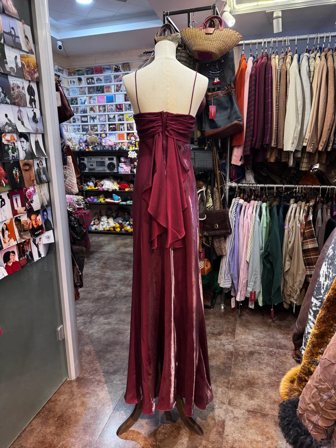 Vintage Burgundy Spaghetti Strap Halter Neck Satin Long Classy Prom Dress