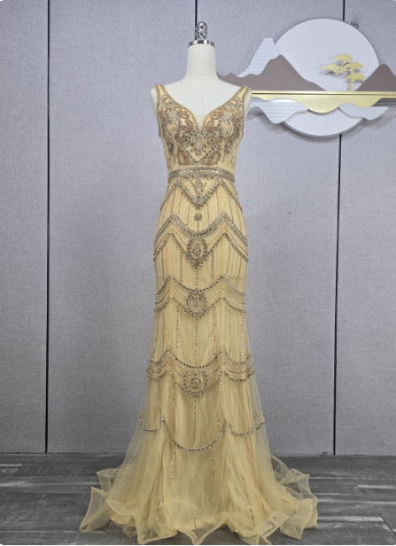 Vintage Champagne Gold Mermaid V-Neck Beaded Embroidered Tulle Long Classy Prom Dress Main image