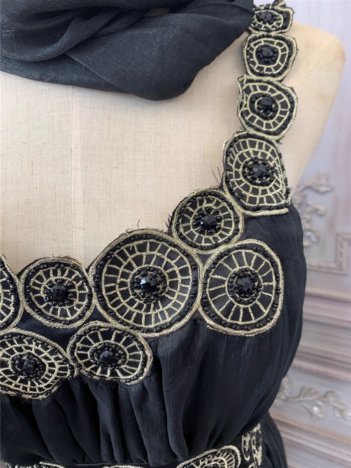 Vintage Court Black Embroidery Circular Pattern Black Diamond Chiffon Long Classy Prom Dress