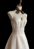 Vintage Elegant Ivory Square Neck Embroidered Satin Train Classy Prom Dress Wedding Dress