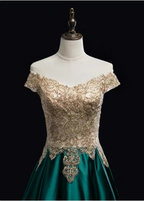Vintage Emerald Green A-Line Off-The-Shoulder Lace Satin Long Classy Prom Dress