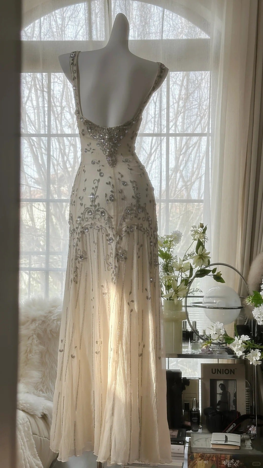 Vintage Classy Evening Dress, Light Champagne Long Sleeveless Party Gowns Secondary image