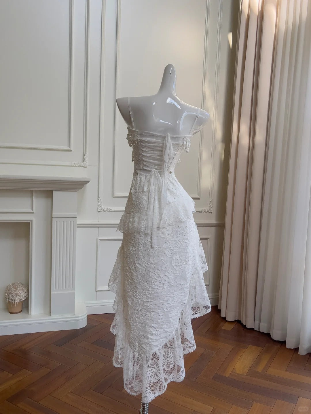 Vintage Gorgeous White Irregular Strap Pearl Lace Classy Prom Dress Bridesmaid Dress