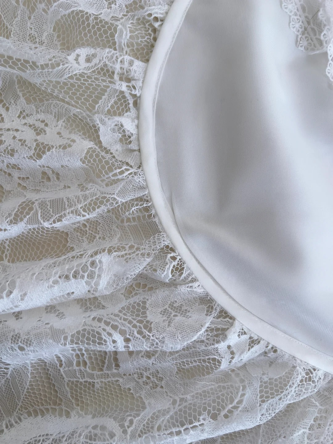 Vintage Gorgeous White Irregular Strap Pearl Lace Classy Prom Dress Bridesmaid Dress