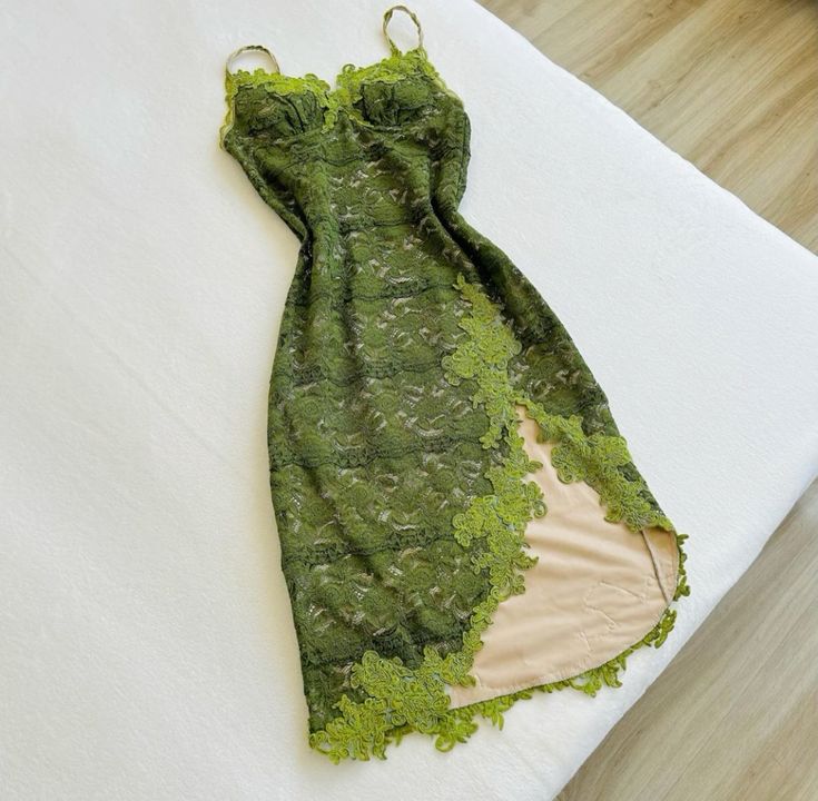 Vintage Green Dress Lace Classy Prom Dress Secondary image