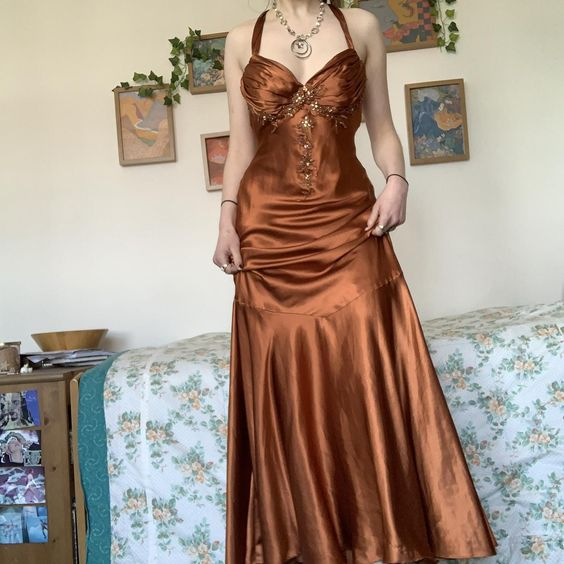 Vintage Halter V Neck Beaded Appliques 90S Classy Prom Dress Mermaid Classy Evening Dress Main image