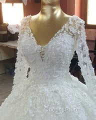 Vintage Lace Wedding Dress V Neck Long Sleeves With Flowers