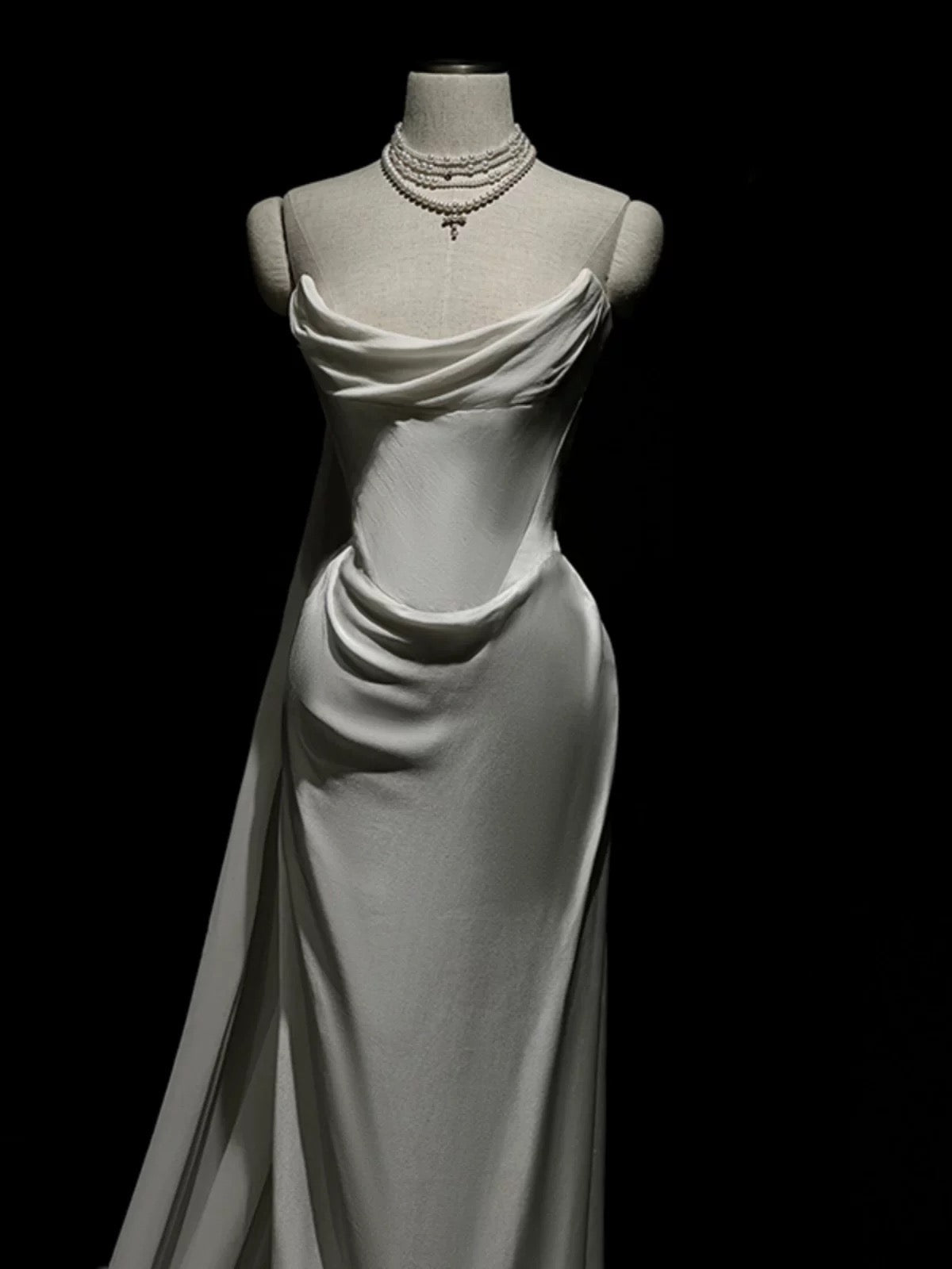 Vintage Mermaid Strapless White Satin Long Wedding Dress With Ruffles