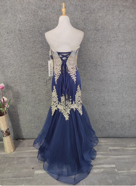 Vintage Navy Blue Sweetheart Neck Lace Rhinestone-Embellished Tulle Long Classy Prom Dress