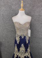 Vintage Navy Blue Sweetheart Neck Lace Rhinestone-Embellished Tulle Long Classy Prom Dress