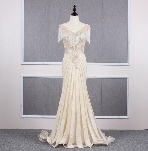 Vintage Off-White Mermaid Crew Neck Fringed Beaded Lace Train Classy Prom Dress