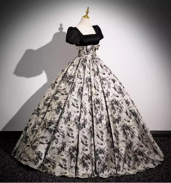 Vintage Printed Square Neck Puff Sleeve Velvet Ball Gown Prom Dress Sweet 16 Dress