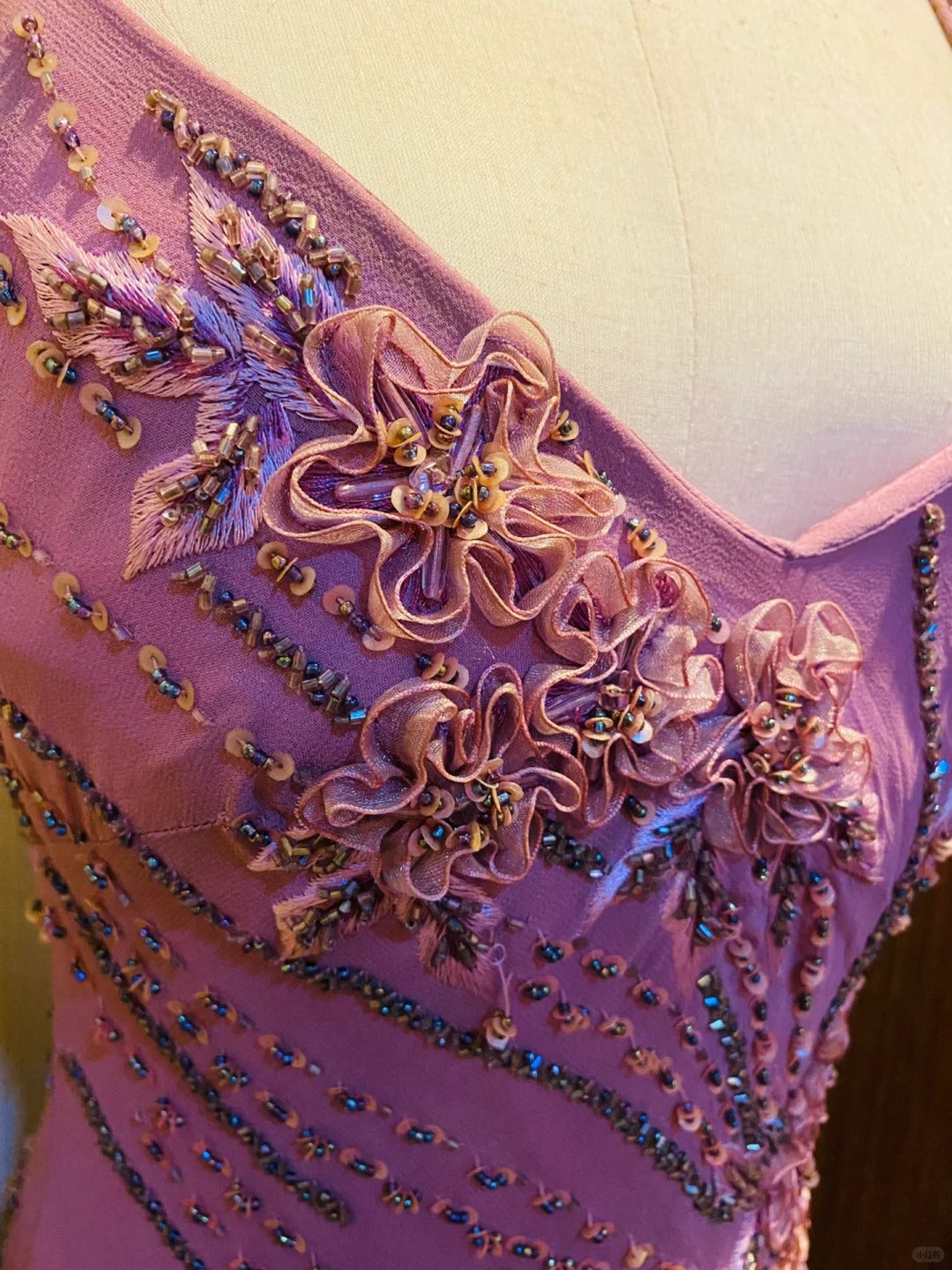 Vintage Purple Sequined Beaded 3D Floral Chiffon Classy Prom Dress