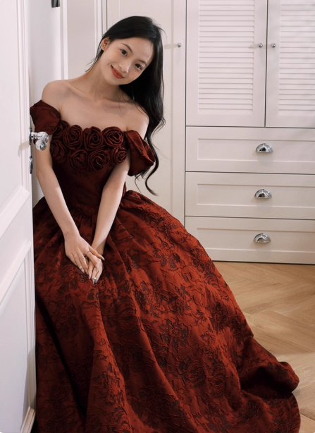 Vintage Rose Burgundy Off-The-Shoulder Jacquard Satin Long Classy Prom Dress Secondary image