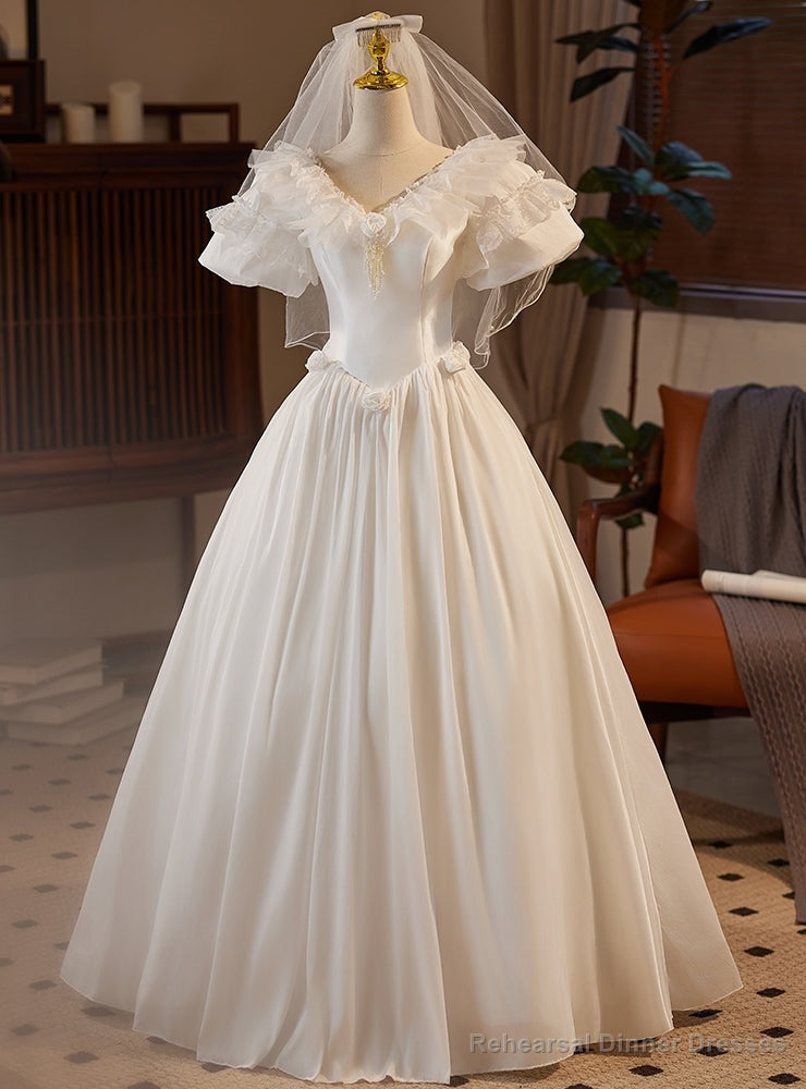 Vintage Satin Lace Short Sleeve Wedding Dress Main image
