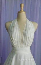 Vintage Tea-Length Chiffon Wedding Dress With Halter Neck And Bow
