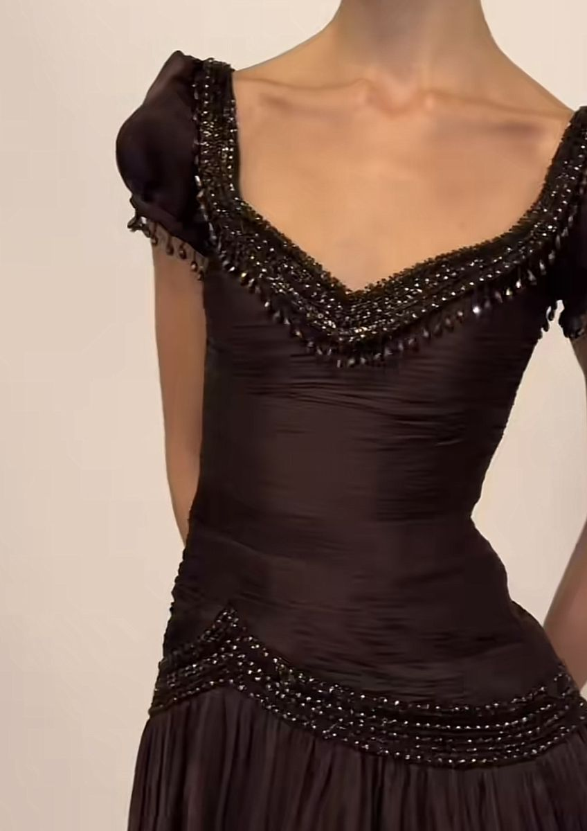 Vintage V Neck Brown Chiffon Beaded Mermaid Party Dress Long Classy Evening Gowns