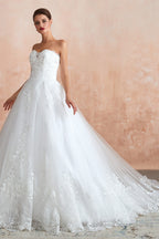 White Ball Gown Tulle Lace Appliques Sweetheart Sequins Wedding Dresses