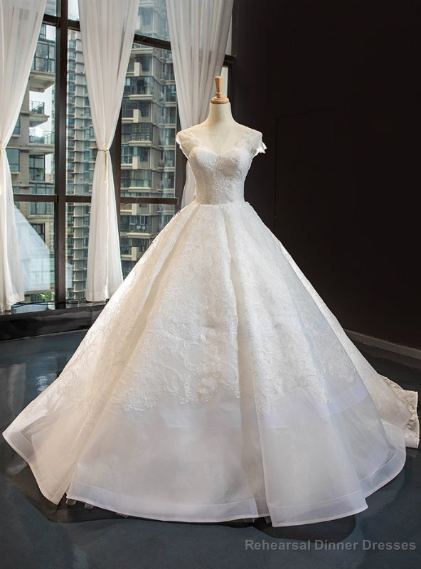 White Ball Gown Tulle Lace Cap Sleeve Luxury Wedding Dress Main image