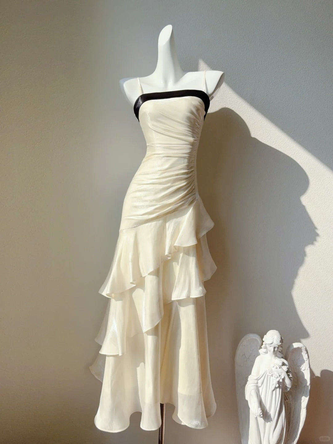 Vintage-Inspired Birthday Party Dress Under $160 White Ruffled Layered Fairytale Graduation Classy Prom Dress