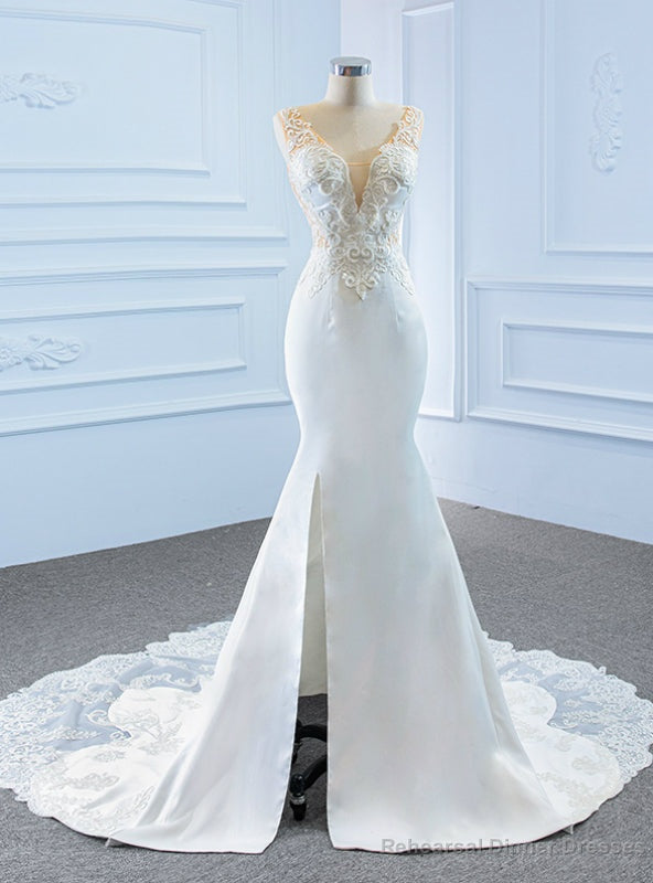 White Mermaid Satin Tulle V-neck Appliques Beading Wedding Dress With Split Main image