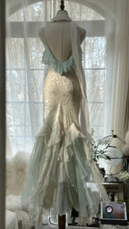 White Mint Green Romantic Fashion Elegant Delicate Beaded Lace Spaghetti Straps Long Tulle Chiffon Ruffle Ball Gown Classy Evening Gown Party Dress