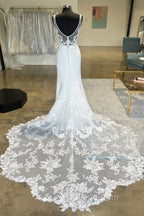 White Plunge V Strapless Lace Mermaid Long Bridal Gown Wedding Dress