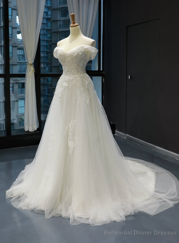White Tulle Appliques Off the Shoulder Wedding Dress With Beading Main image