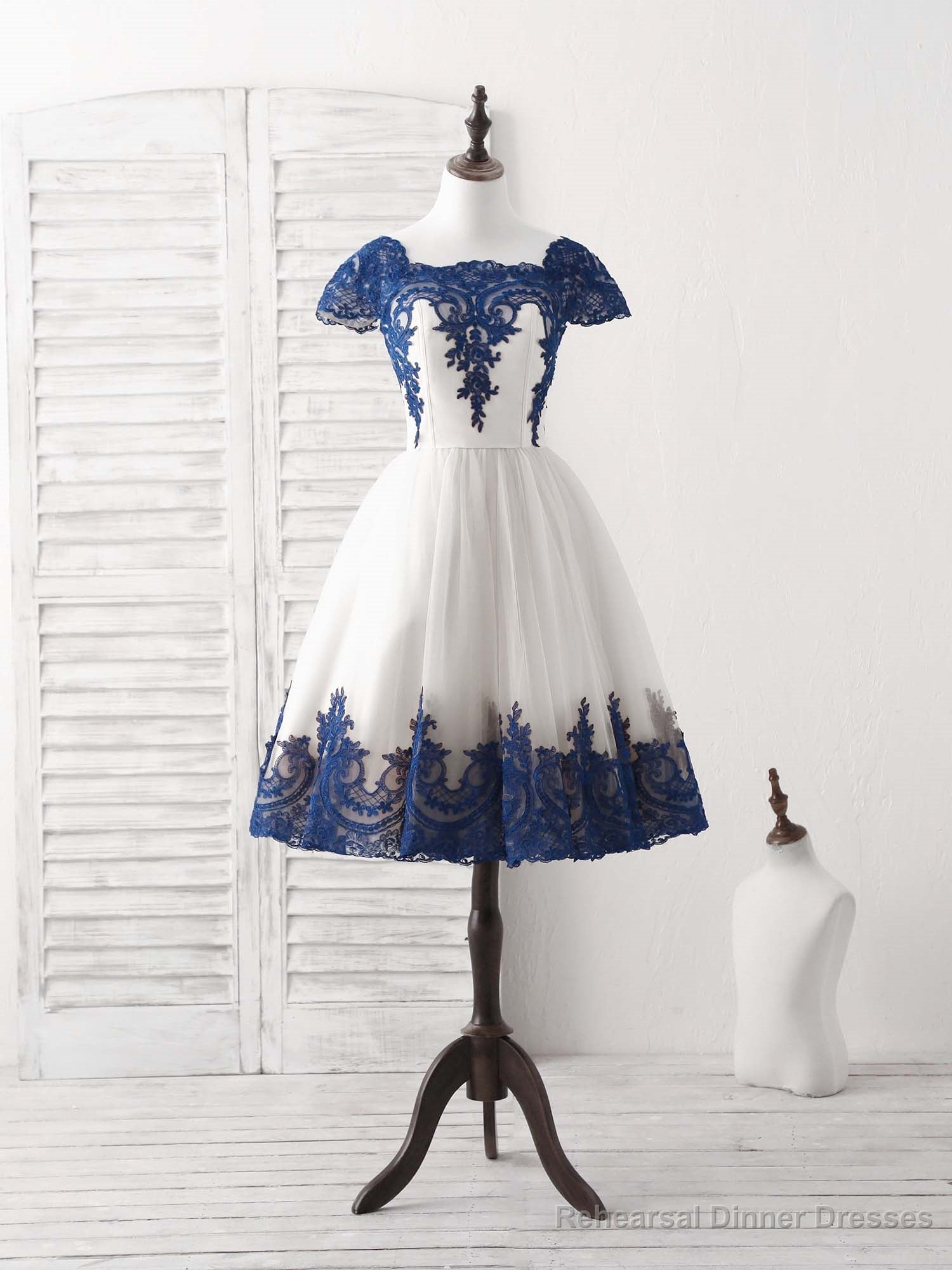 White Tulle Lace Applique Short Prom Dress, Tulle Homecoming Dress Secondary image