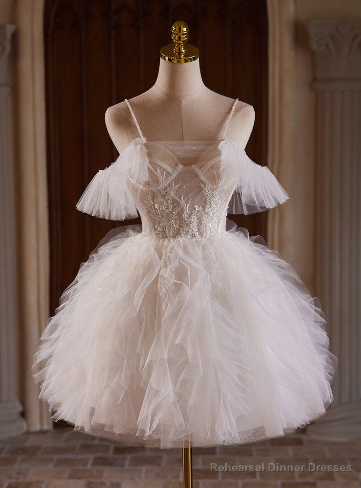 White Tulle Spaghetti Straps Appliques Homecoming Dress Main image