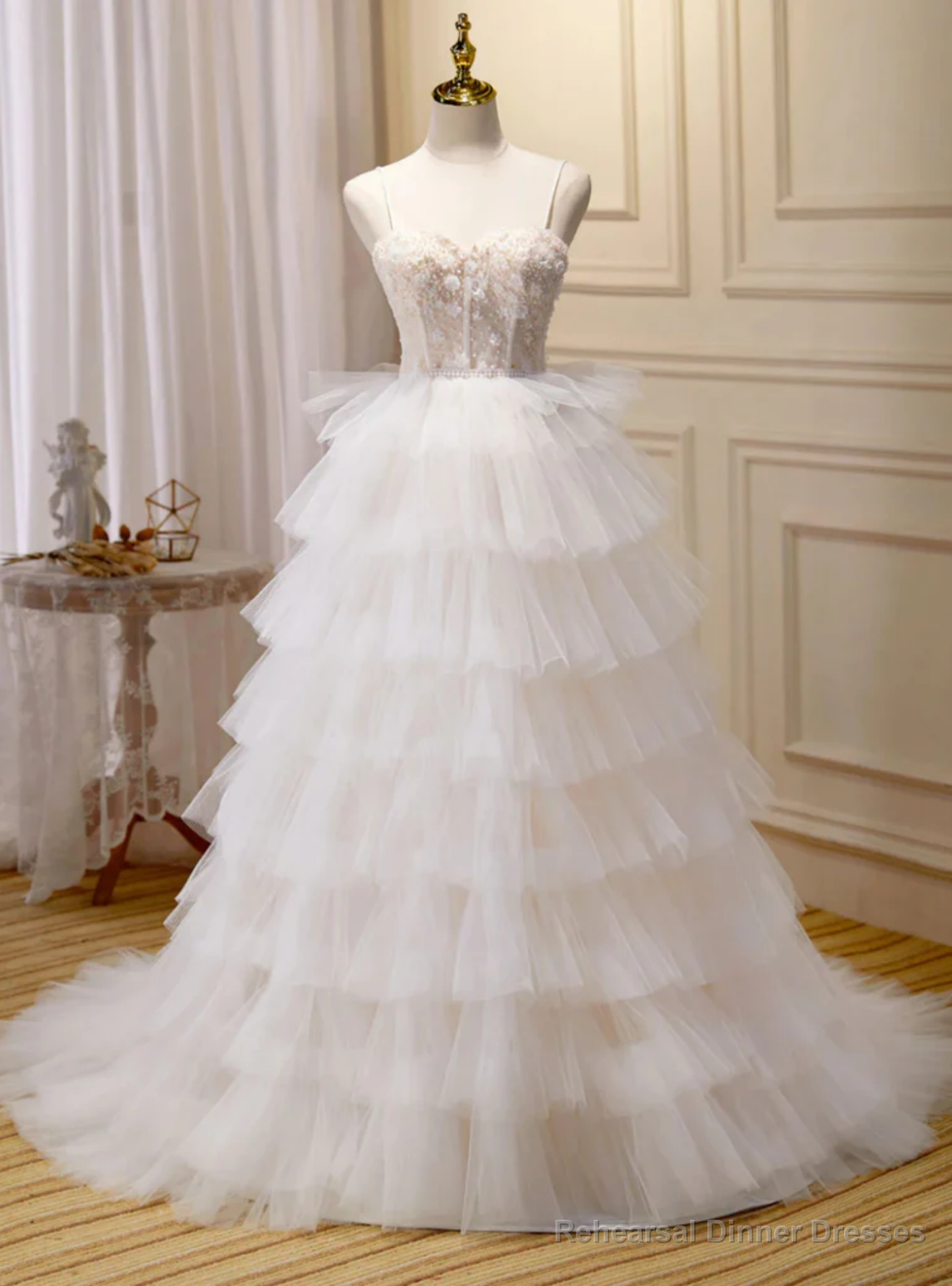 White Tulle Spaghetti Straps Tiers Flower Prom Dress Main image