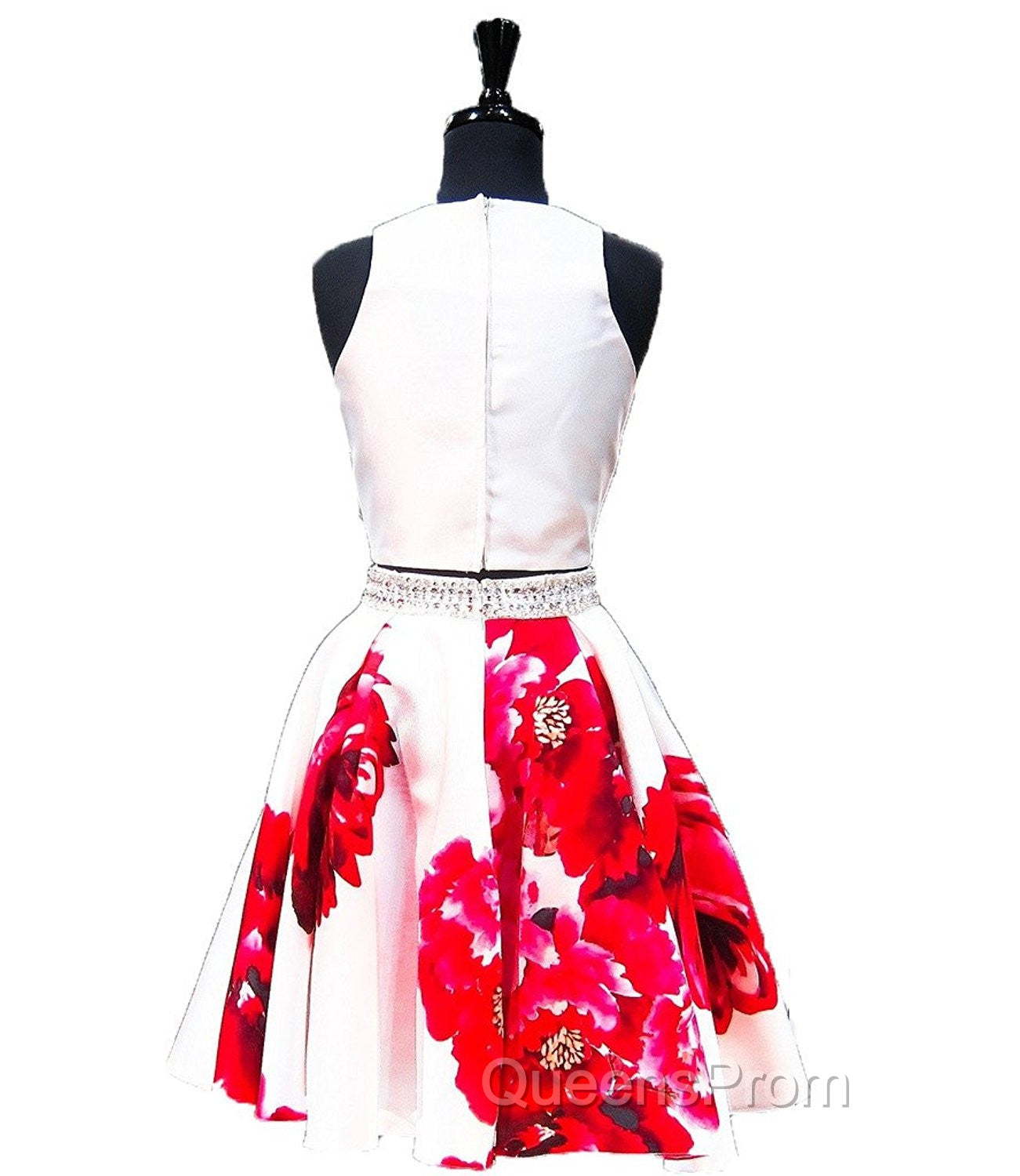 Whte V-Neck Short Homecoming Dress