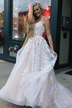 Yellow Tulle Spaghetti Straps Scoop A-Line Classy Prom Dress With Appliques