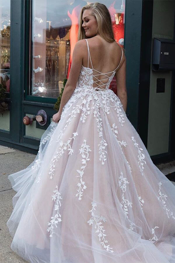 Yellow Tulle Spaghetti Straps Scoop A-Line Classy Prom Dress With Appliques