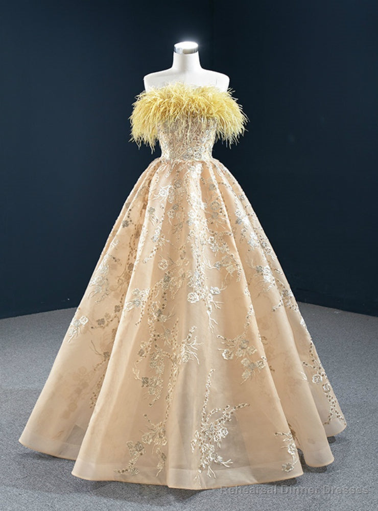 You Are Sure To Find The Perfect Champagne Tulle Embrodiery Strapless Feather Prom Dress Main image