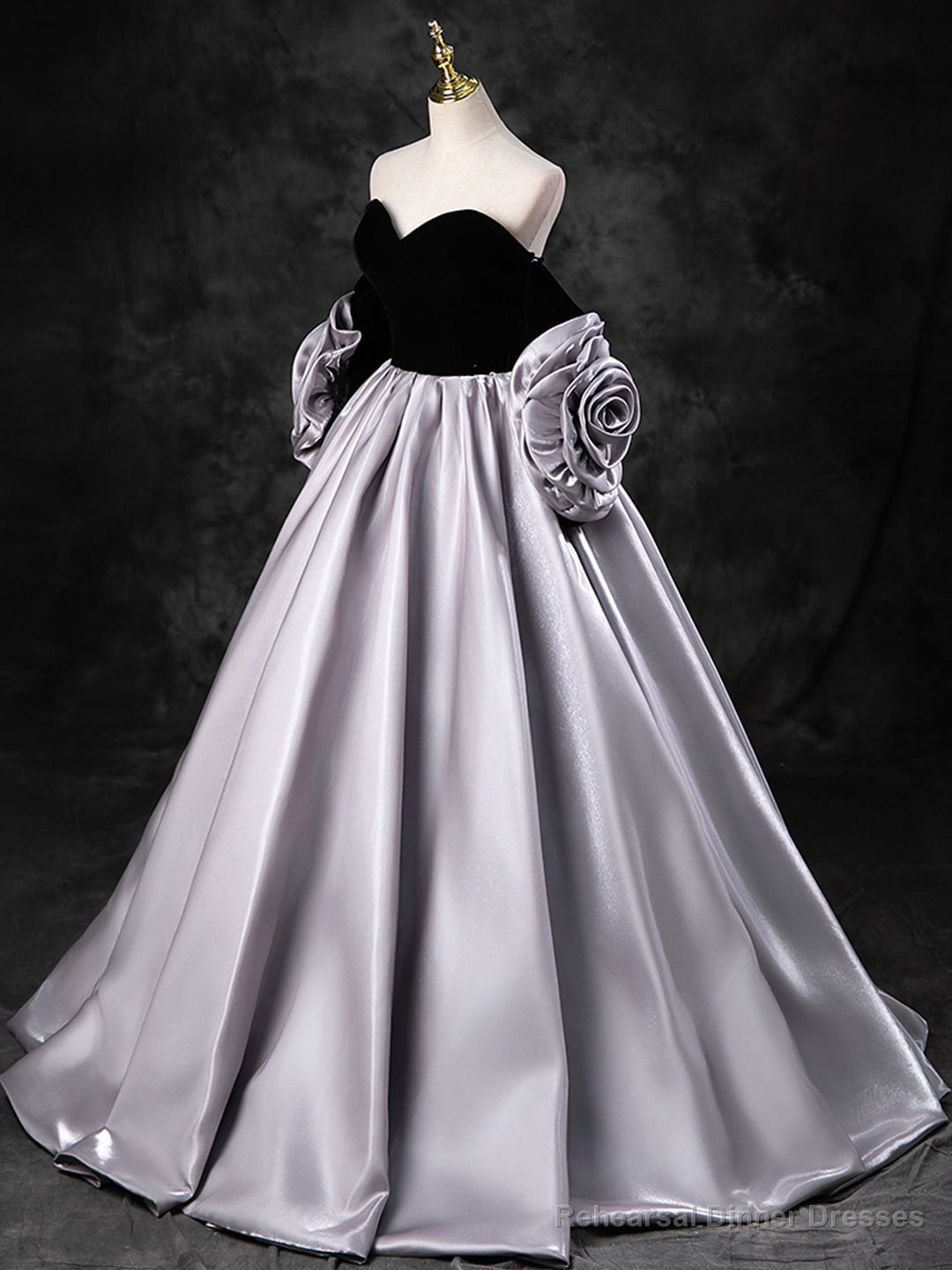 Black Sweetheart Neck Velvet Floor Length Formal Dress, Detachable off Shoulder Chic Party Dress Main image