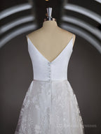 Wedding Dresses Classy Elegant, A-Line/Princess Square Cathedral Train Lace Wedding Dresses with Appliques Lace
