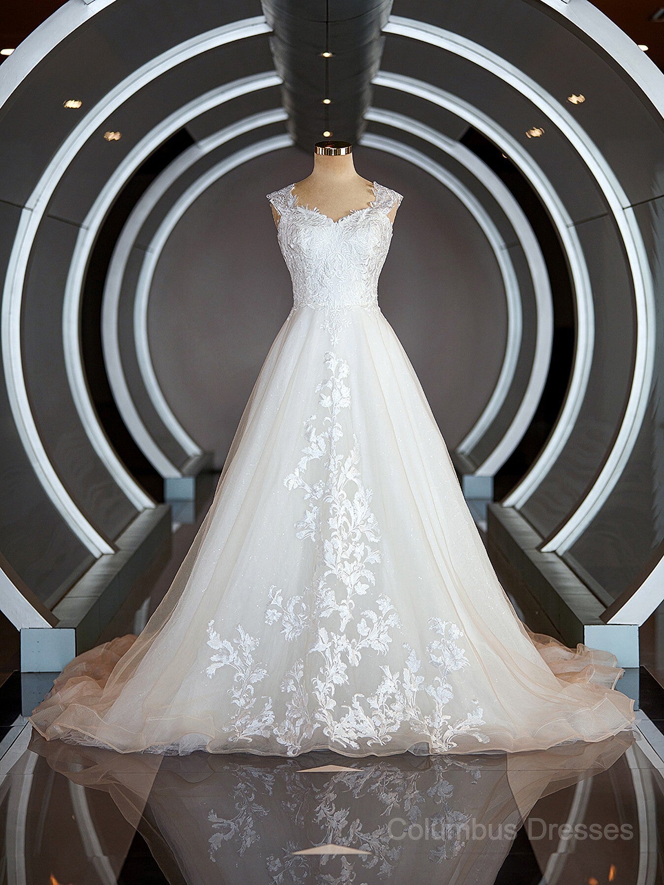 Wedding Dresses Back, A-Line/Princess Sweetheart Sweep Train Lace Wedding Dresses with Appliques Lace