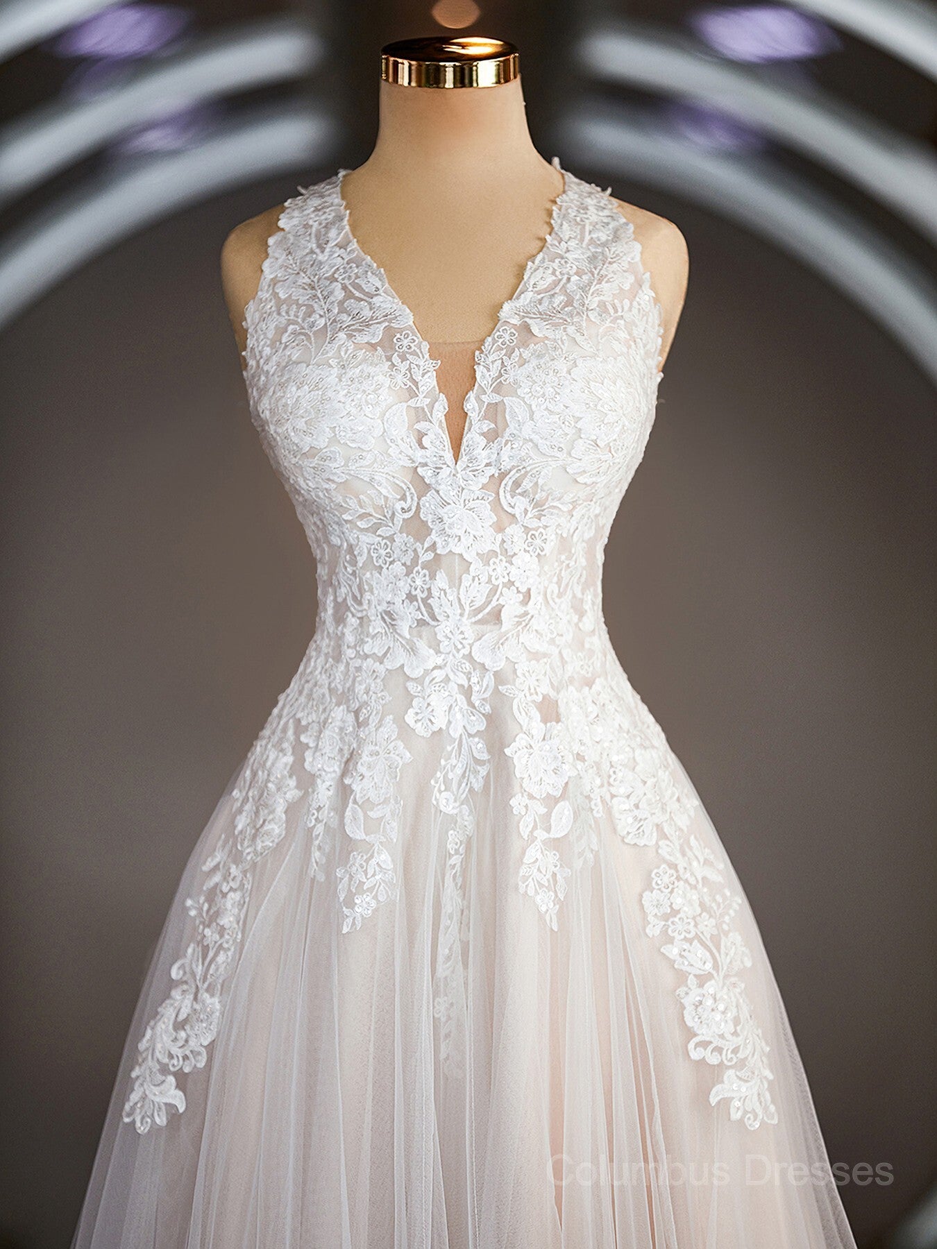 A-Line/Princess V-neck Court Train Tulle Wedding Dresses with Appliques Lace Secondary image
