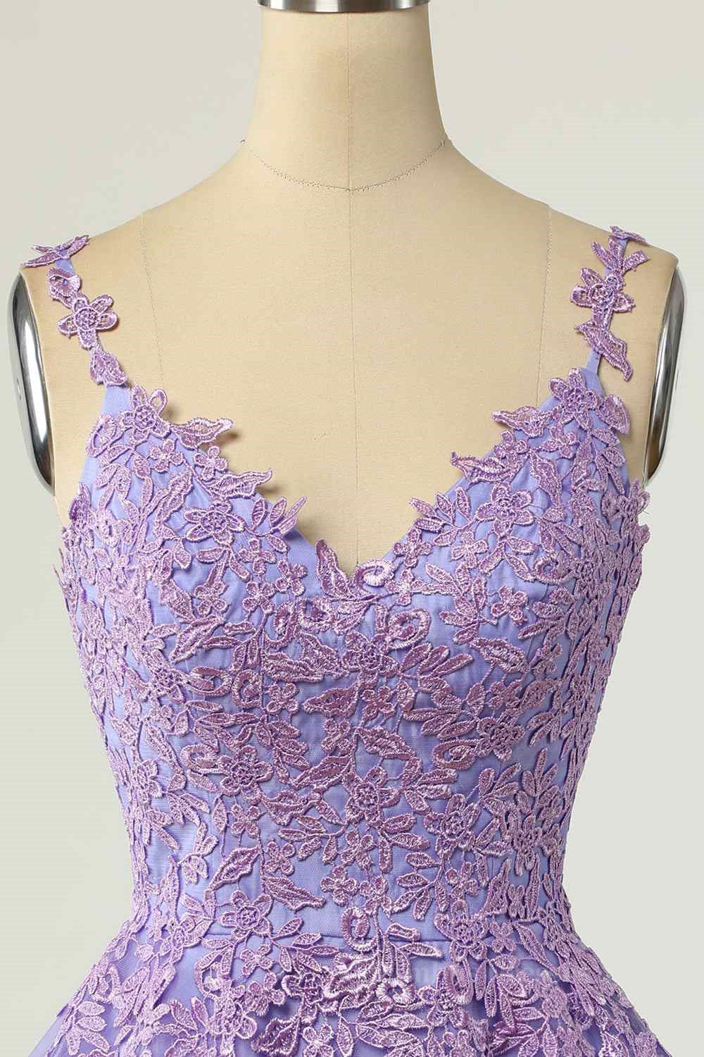 Bridesmaids Dresses Strapless, A-line V Neck Lace-Up Applique Mini Homecoming Dress Main image