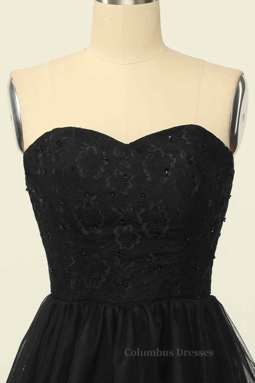 Bridesmaids Dresses Short, Black A-line Strapless Lace Beaded Lace-Up Back Mini Homecoming Dress