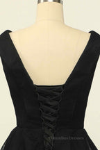 Bachelorette Party Theme, Black A-line V Neck Sleeveless Lace-Up Back Tulle Mini Homecoming Dress