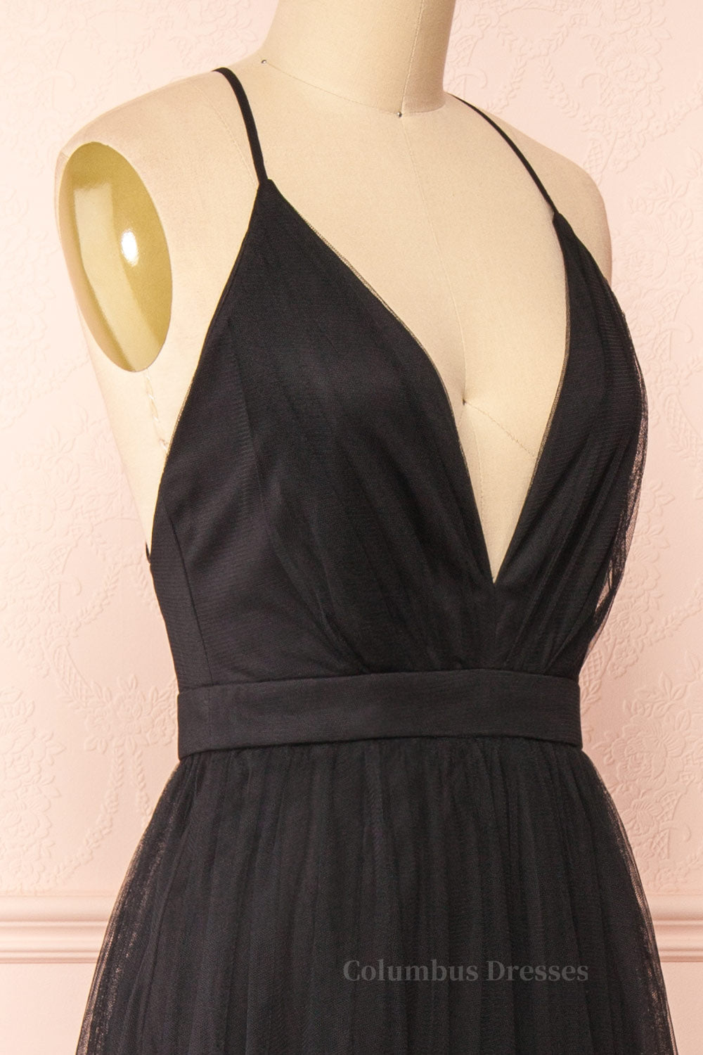 Bridesmaid Dresses Mismatched Spring, Black Plunging V Neck Crossed Back A-line Tulle Long Prom Dress