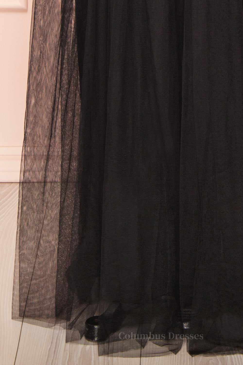 Bridesmaid Dresses Sleeveless, Black Plunging V Neck Crossed Back A-line Tulle Long Prom Dress