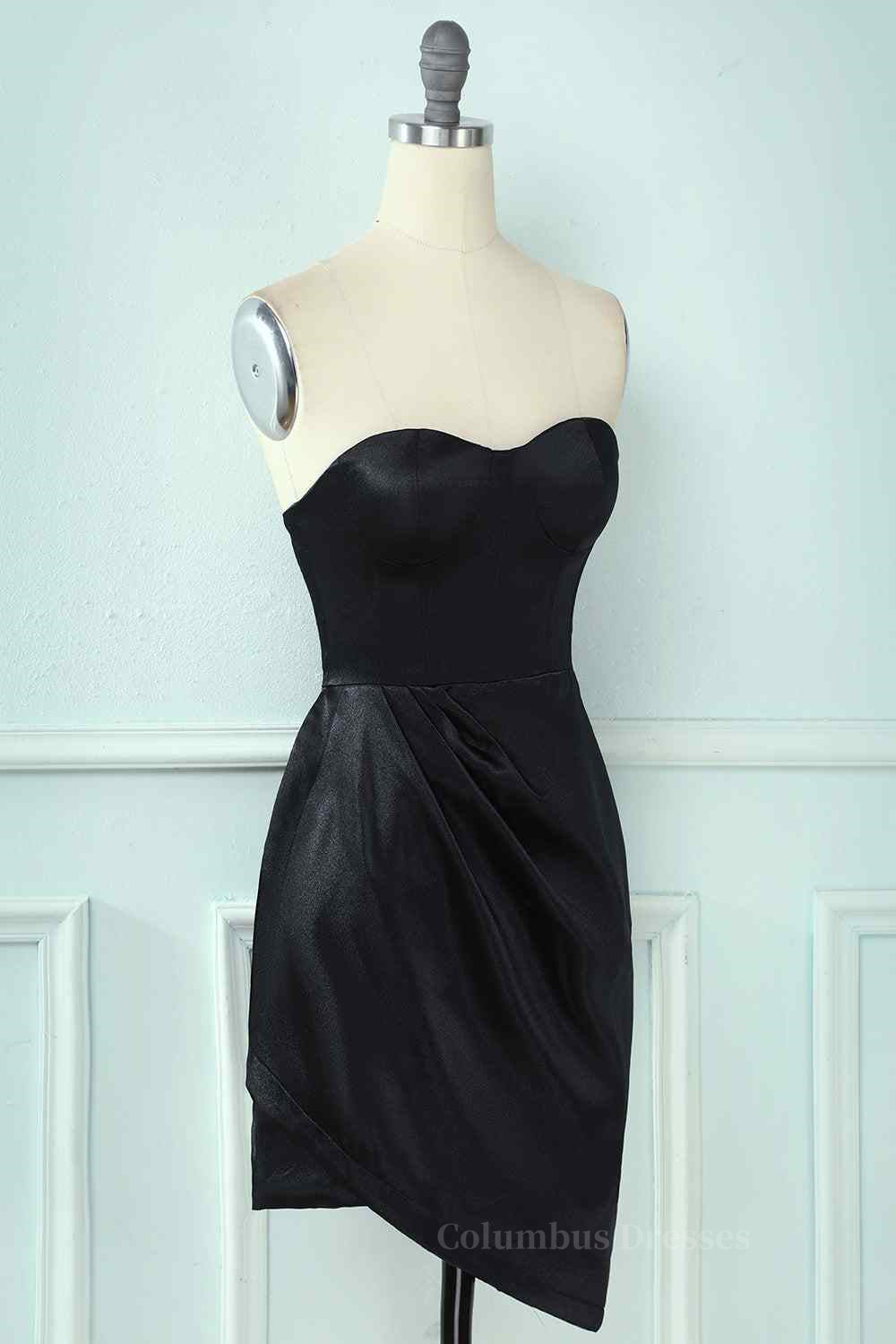 Black Sheath Strapless Sweetheart Pleated Leather Mini Homecoming Dress Secondary image